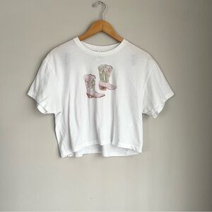 Cowboy Boots Graphic Tshirt Cropped White Size XL